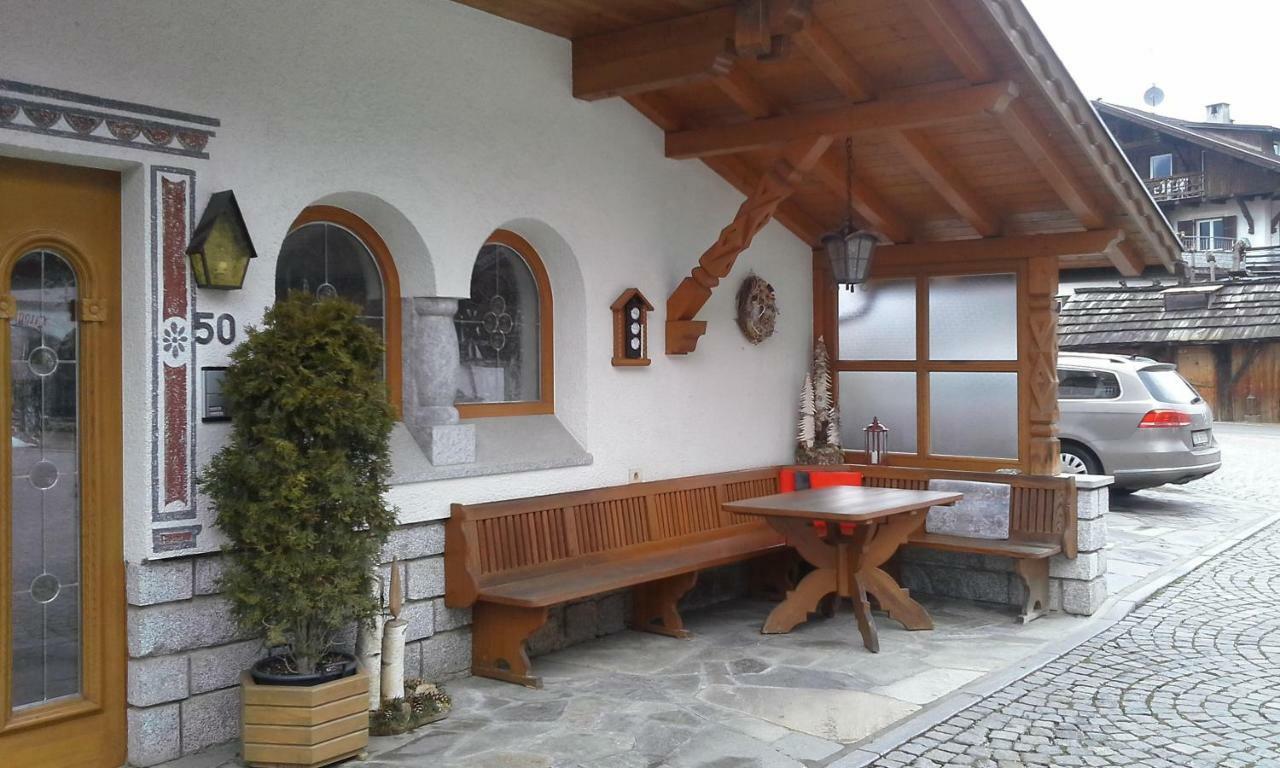 Hotel Garni Schwarzenstein Campo Tures Exterior foto